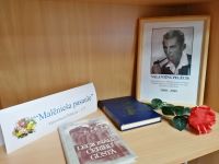 Literatūras izstāde Valentīnam Pelēcim - 115